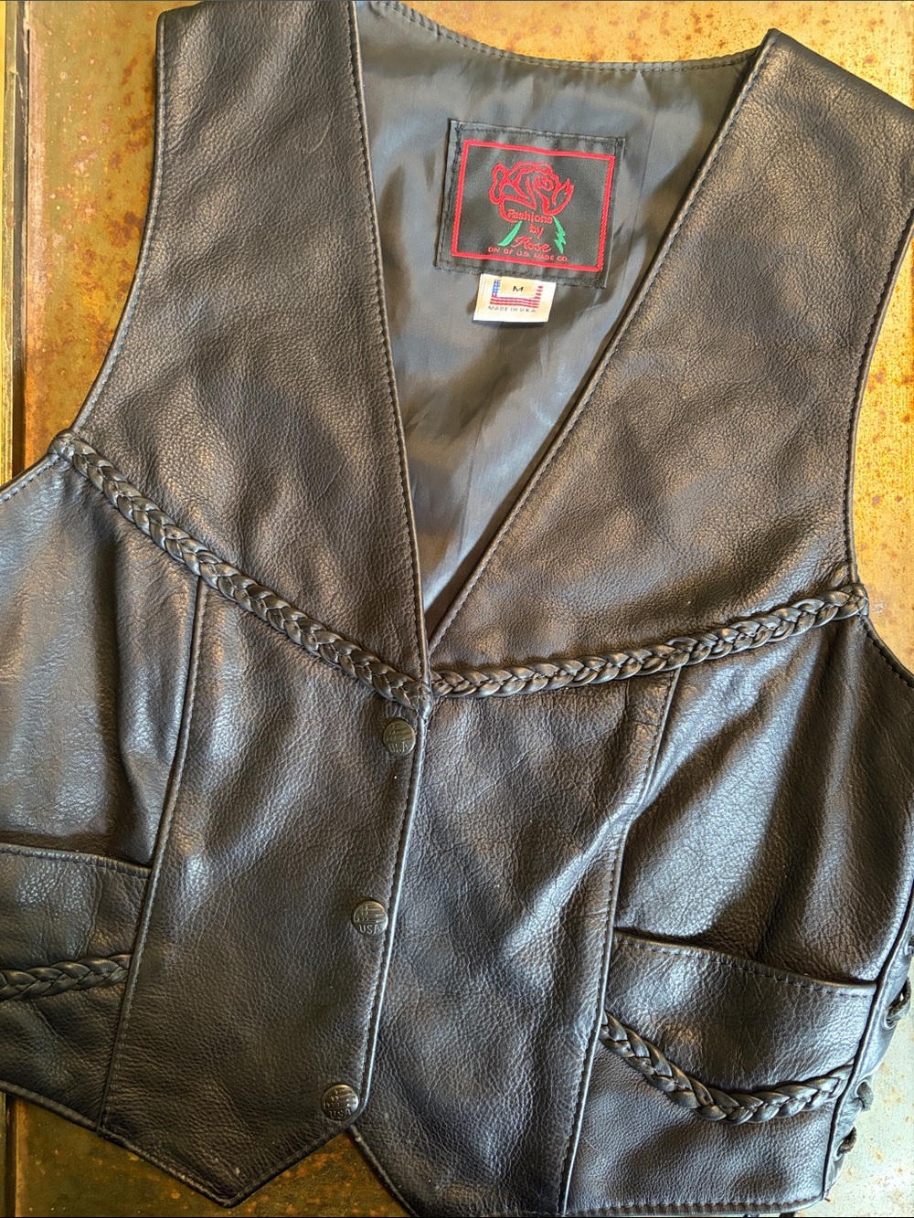 Fashions by Rose VTG Ladies Black Braided Leather Vest. USA SnapButtons. Made US